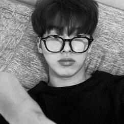 Hyunwook